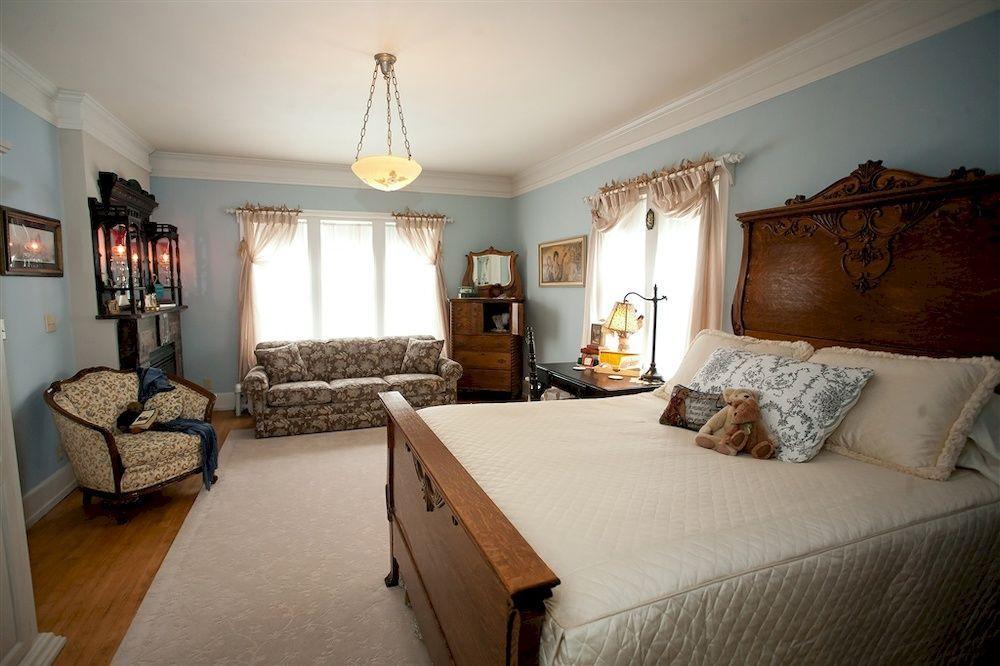 Westphal Mansion Inn Bed & Breakfast Hartford ภายนอก รูปภาพ