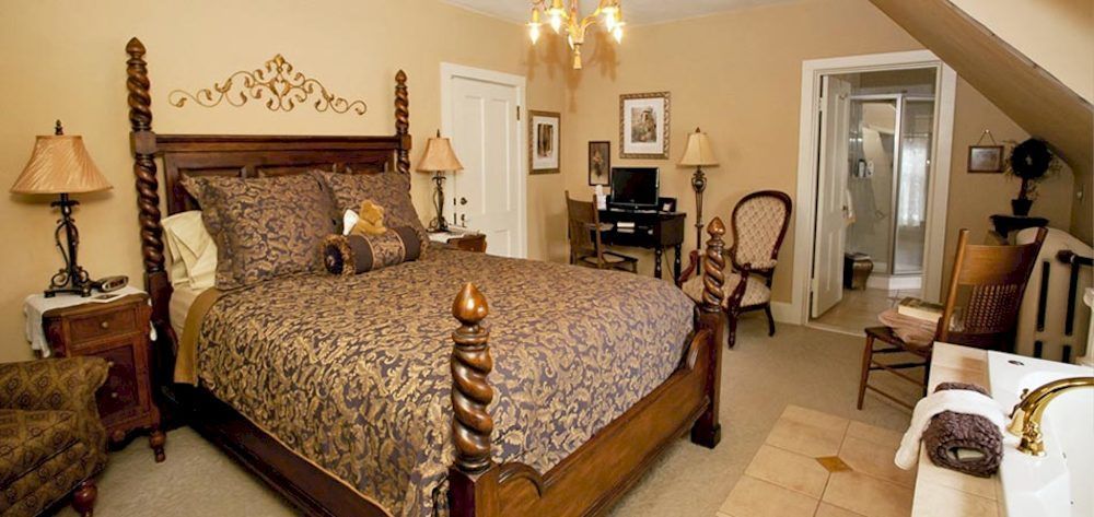 Westphal Mansion Inn Bed & Breakfast Hartford ภายนอก รูปภาพ