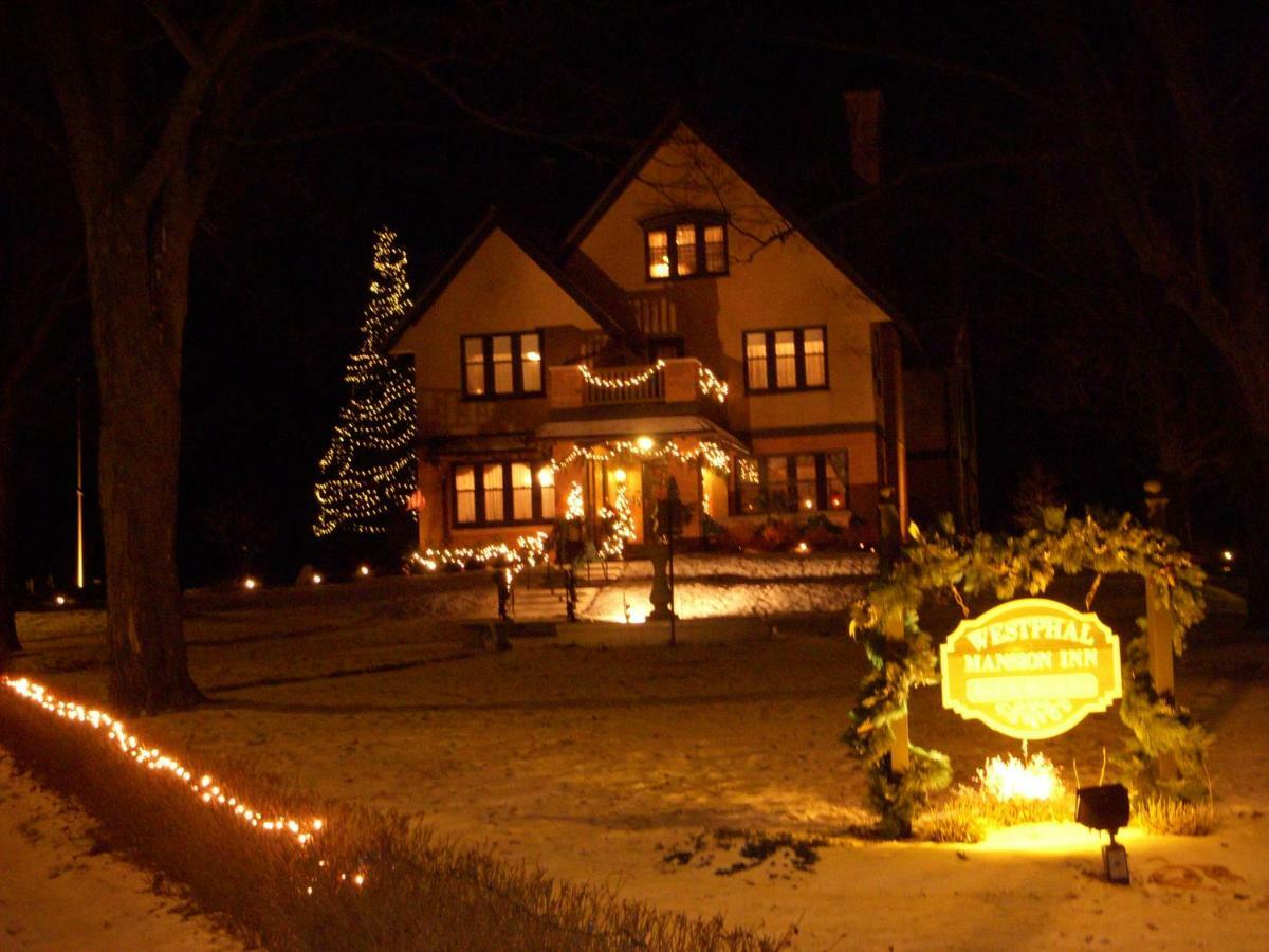 Westphal Mansion Inn Bed & Breakfast Hartford ภายนอก รูปภาพ